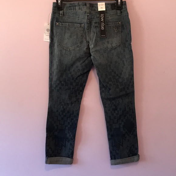 Jessica Simpson Jeans - Picture 4 of 5